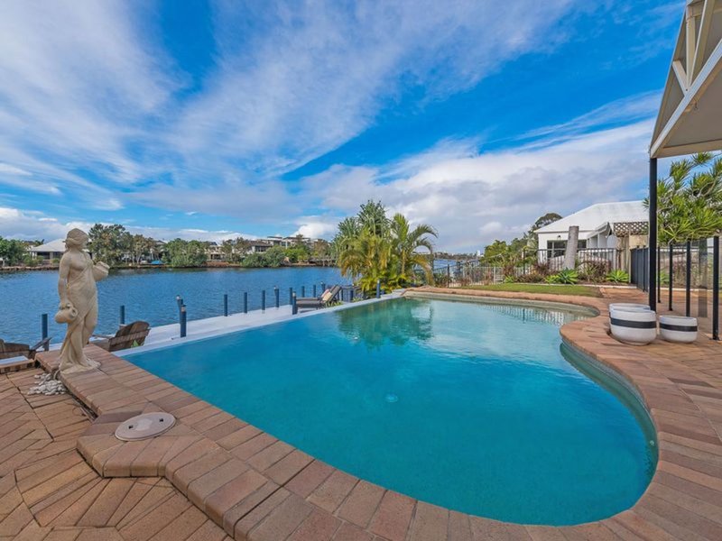 Photo - 17 Tamarind Place, Twin Waters QLD 4564 - Image 8