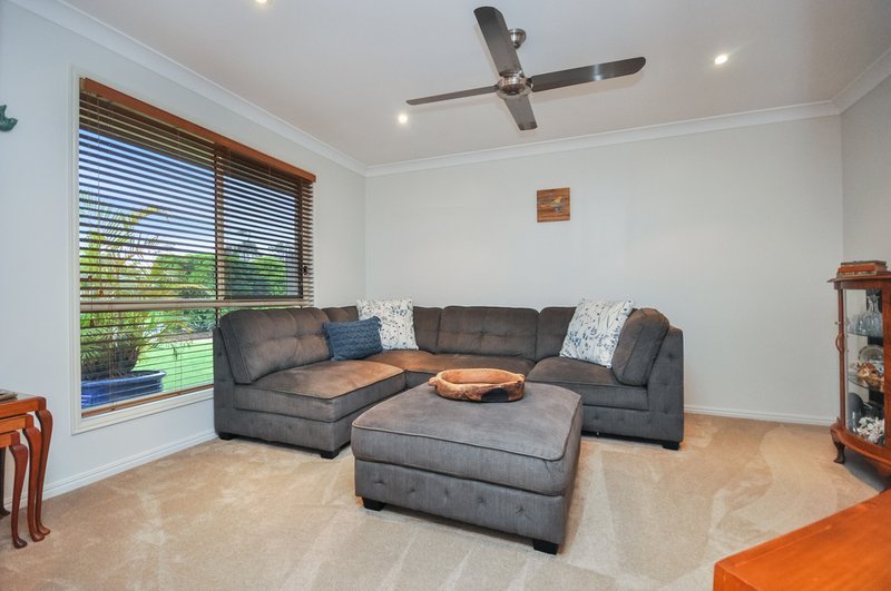 Photo - 17 Tamborine Place, Narangba QLD 4504 - Image 6