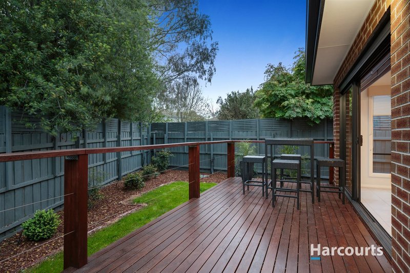 Photo - 17 Tanglewood Road, Rowville VIC 3178 - Image 13