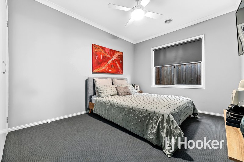 Photo - 17 Tarheel Street, Clyde North VIC 3978 - Image 8