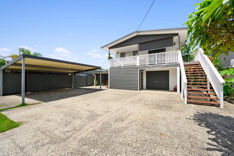 Photo - 17 Tarni Street, Coombabah QLD 4216 - Image 17