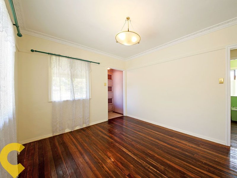 Photo - 17 Taylor Street, Virginia QLD 4014 - Image 4