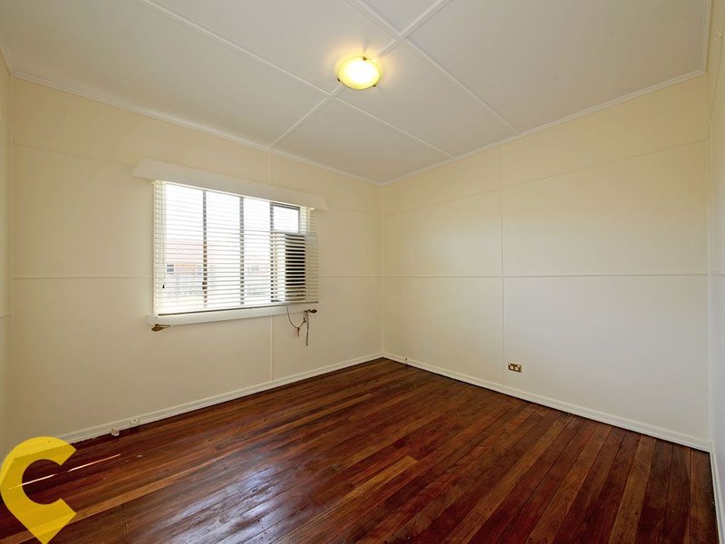 Photo - 17 Taylor Street, Virginia QLD 4014 - Image 10