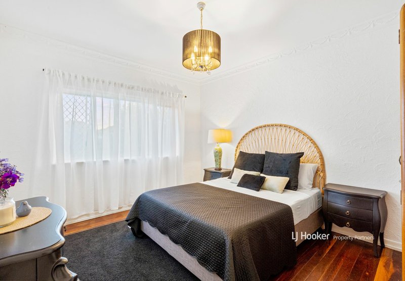 Photo - 17 Taylor Street, Wavell Heights QLD 4012 - Image 12