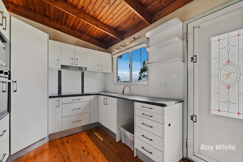 Photo - 17 Tecoma Street, Kingston QLD 4114 - Image 2