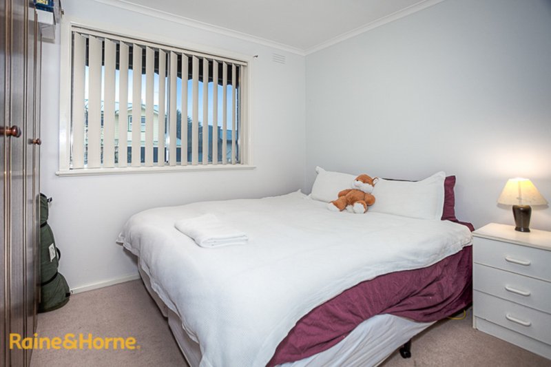 Photo - 17 Terence Street, Sunbury VIC 3429 - Image 17