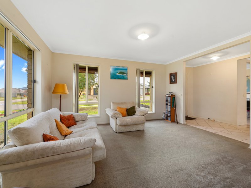 Photo - 17 The Backwater , Eastwood VIC 3875 - Image 4