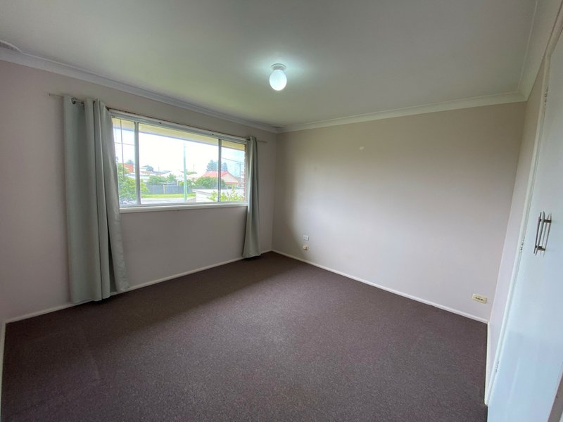 Photo - 1/7 The Crescent, Blue Bay NSW 2261 - Image 5
