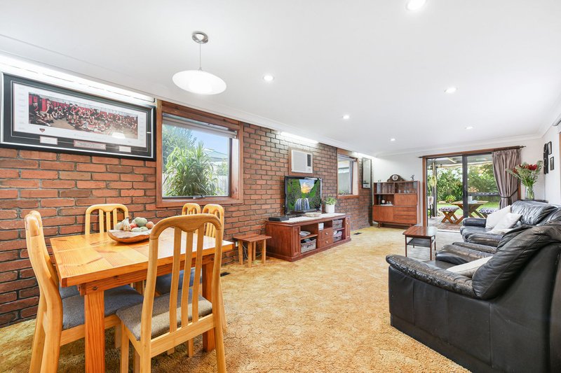 Photo - 17 Thompson Street, Clayton VIC 3168 - Image 5