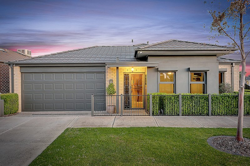 17 Thoresby Circuit, Craigieburn VIC 3064