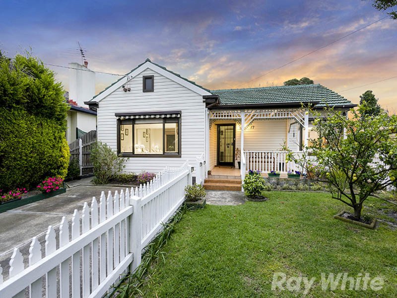 17 Tilley Street, Cheltenham VIC 3192