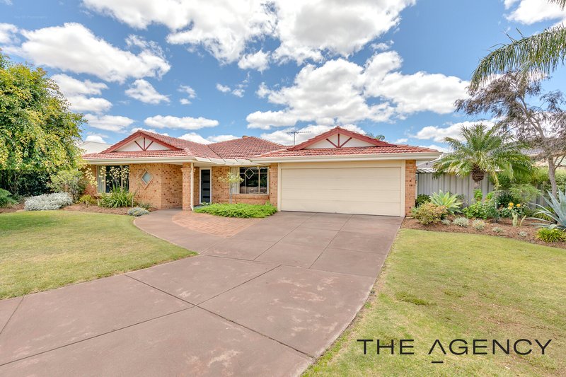 Photo - 17 Tipuana Place, Thornlie WA 6108 - Image 3