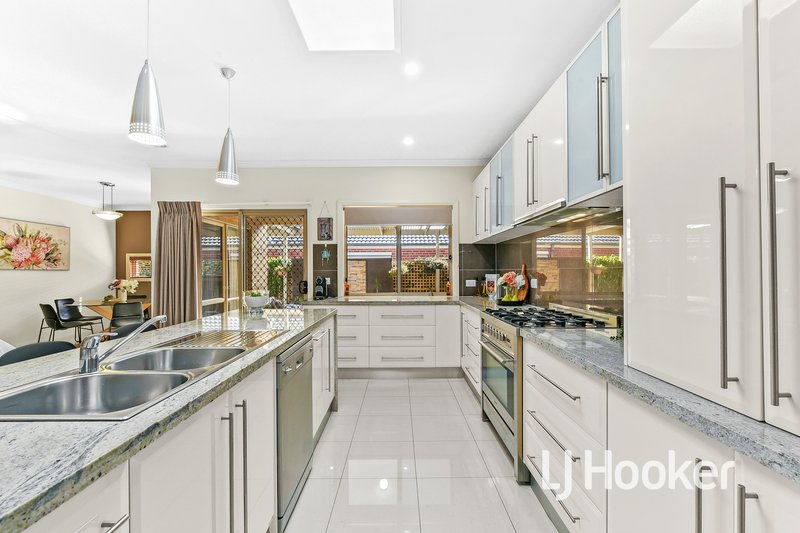 Photo - 17 Tobin Way, Lyndhurst VIC 3975 - Image 10