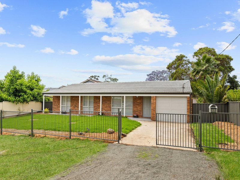 17 Tomalpin Street, Kearsley NSW 2325