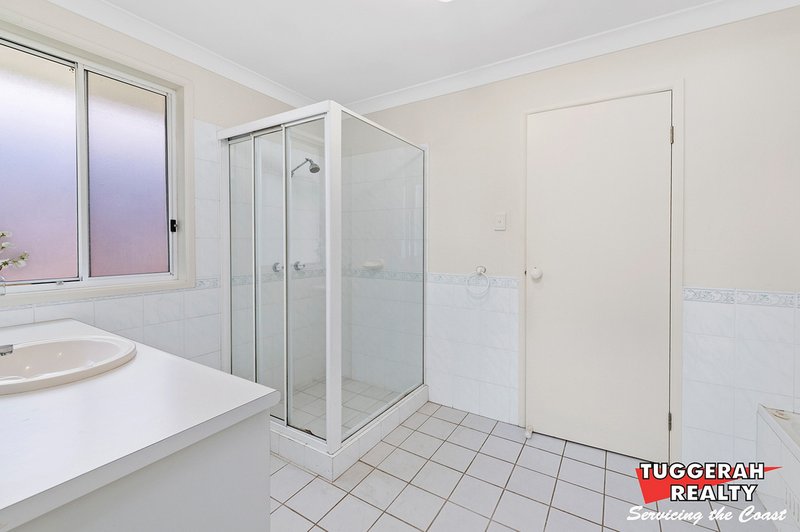 Photo - 17 Tonkiss Street, Tuggerah NSW 2259 - Image 11