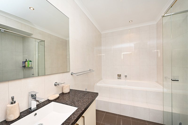 Photo - 17 Torquay Pass, Mindarie WA 6030 - Image 15