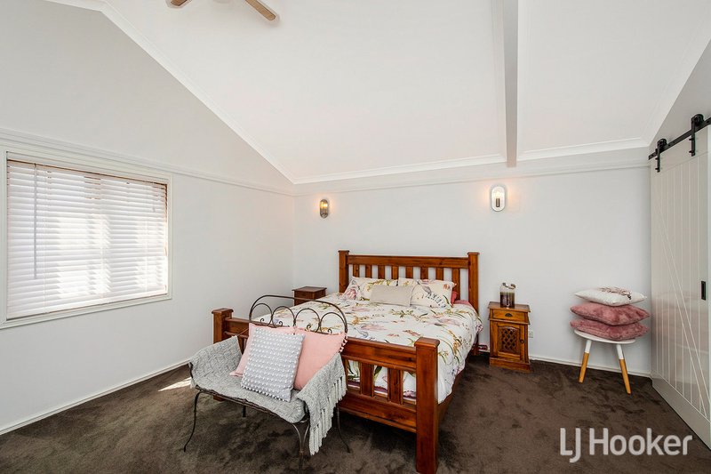 Photo - 17 Touchstone Drive, Dawesville WA 6211 - Image 22