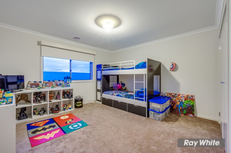 Photo - 17 Tourmaline St , Tarneit VIC 3029 - Image 12