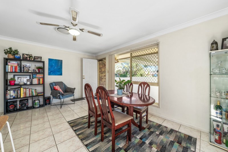 Photo - 17 Trade Winds Drive, Helensvale QLD 4212 - Image 6