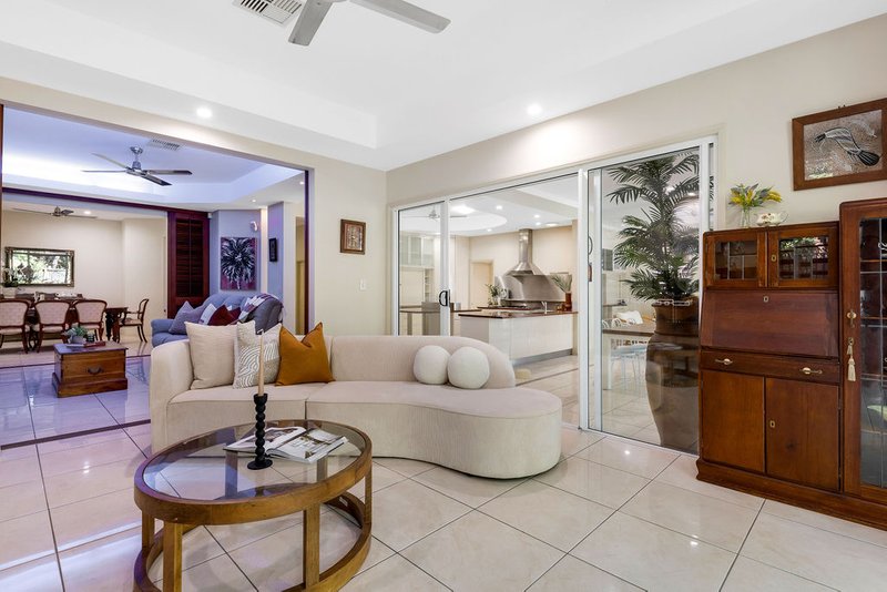 Photo - 17 Tranquil Place, Alexandra Headland QLD 4572 - Image 21