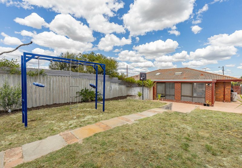 Photo - 17 Tremont Place, Craigie WA 6025 - Image 21