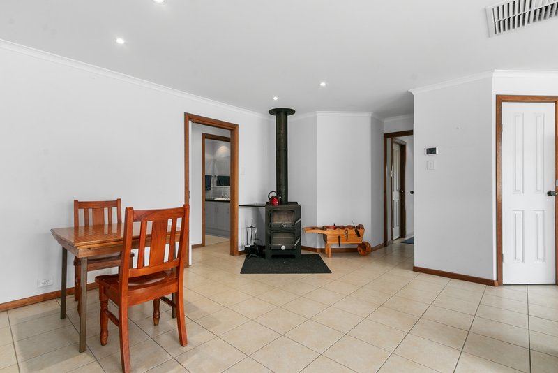 Photo - 17 Trenerry Place, Port Hughes SA 5558 - Image 22