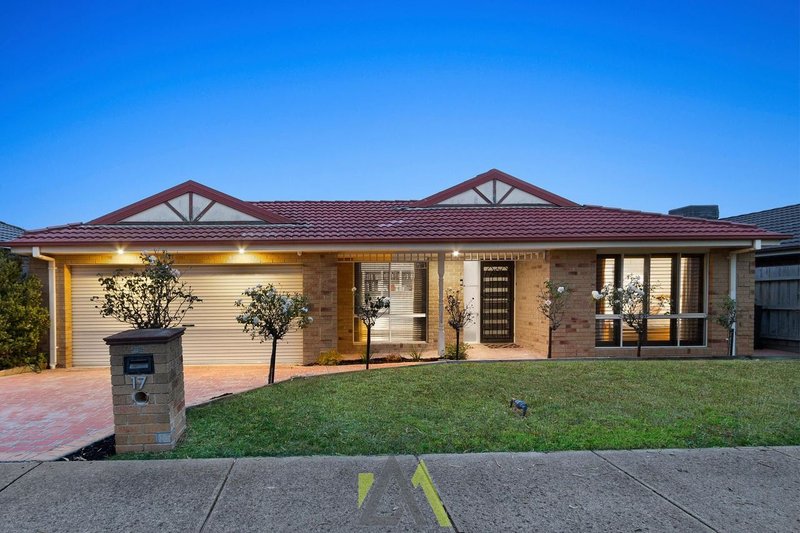 17 Trentham Way, Langwarrin VIC 3910