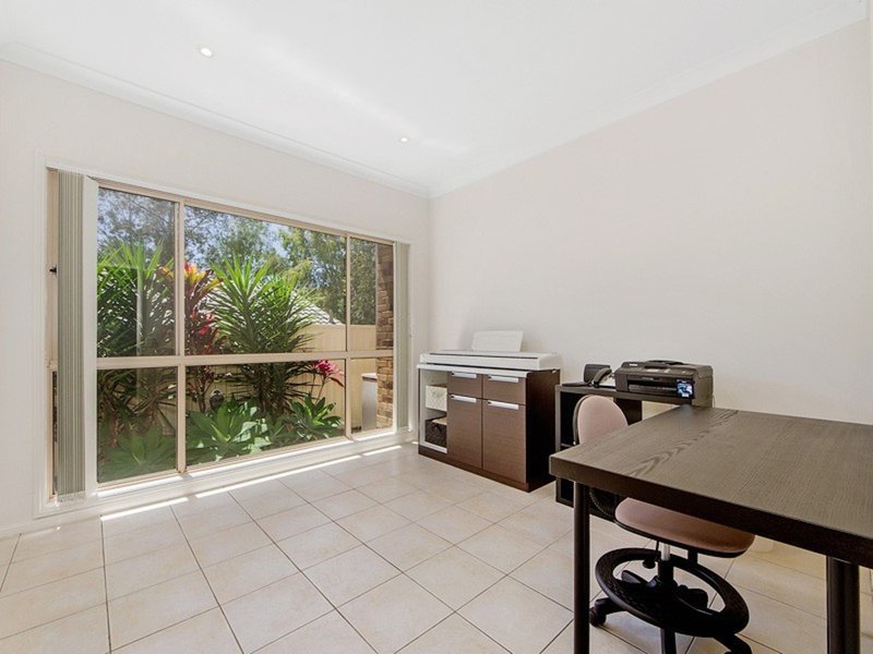 Photo - 17 Trinity Place, Robina QLD 4226 - Image 8