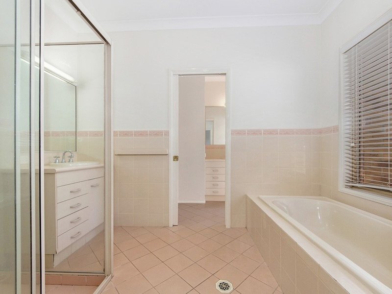 Photo - 17 Trinity Place, Robina QLD 4226 - Image 12