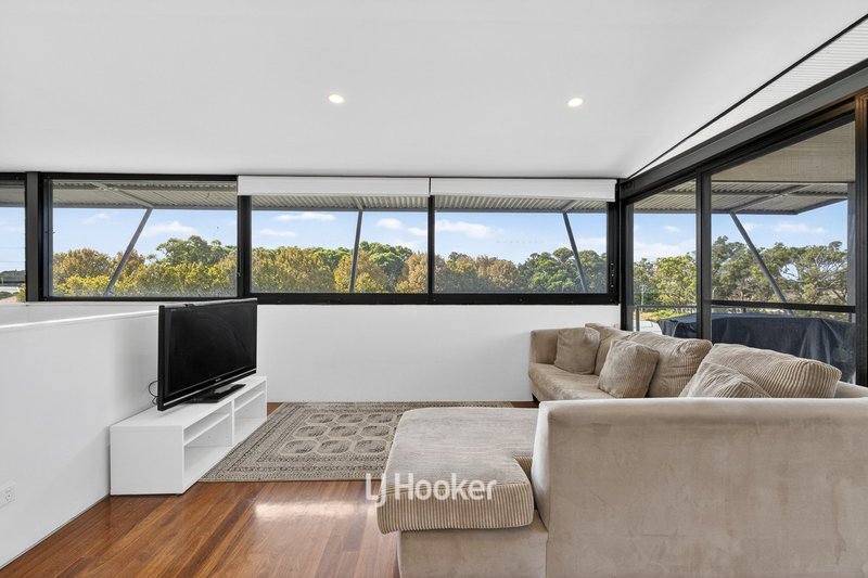 Photo - 17 Tuscany Green, Binningup WA 6233 - Image 16