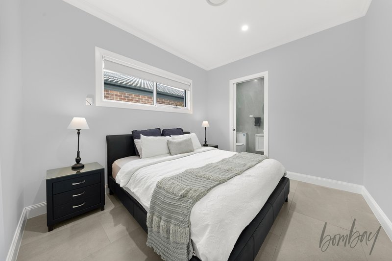 Photo - 17 Twilight Drive, Mickleham VIC 3064 - Image 20