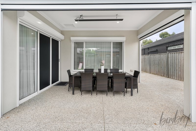 Photo - 17 Twilight Drive, Mickleham VIC 3064 - Image 26