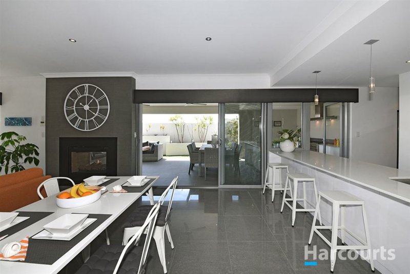 Photo - 17 Umina Way, Burns Beach WA 6028 - Image 9