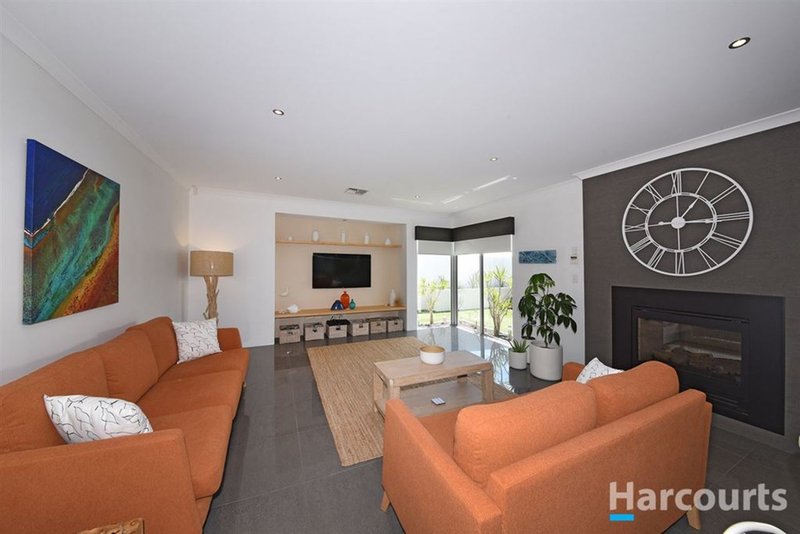 Photo - 17 Umina Way, Burns Beach WA 6028 - Image 13