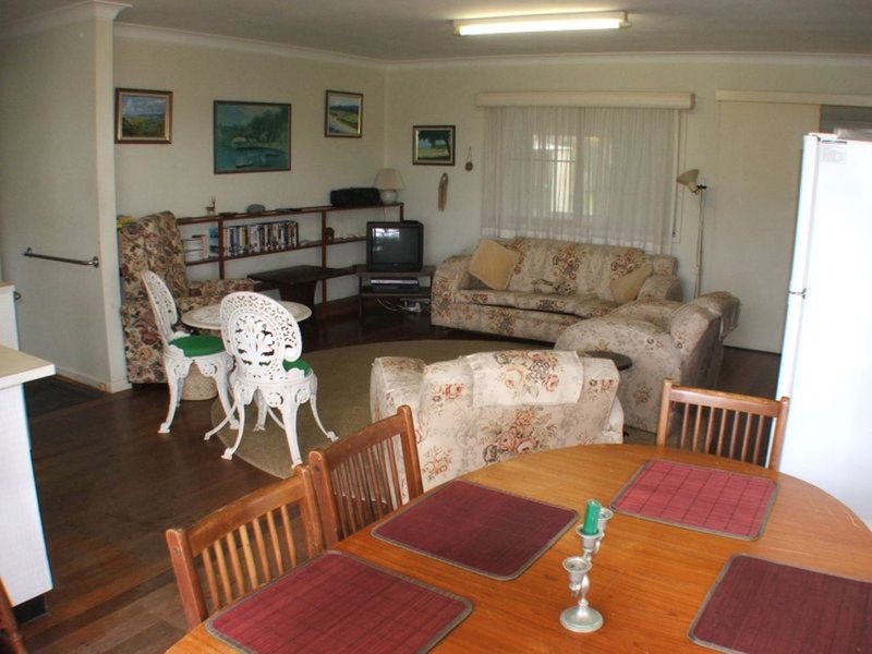 Photo - 17 Ungala Road, Old Bar NSW 2430 - Image 8