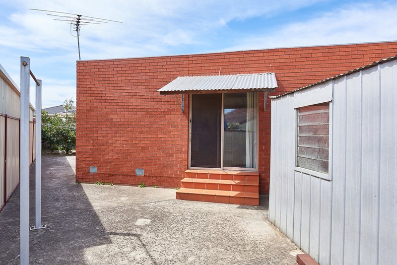 Photo - 17 Union Grove, Springvale VIC 3171 - Image 7