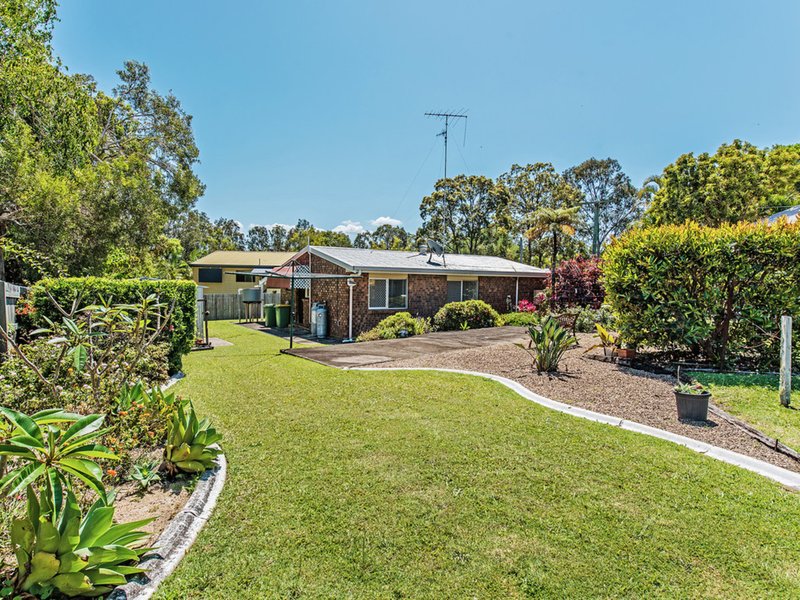 Photo - 17 Val Crescent, Noosaville QLD 4566 - Image 9