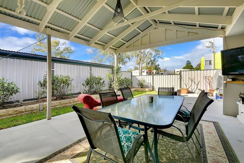 Photo - 17 Valance Street, Oxley QLD 4075 - Image 11