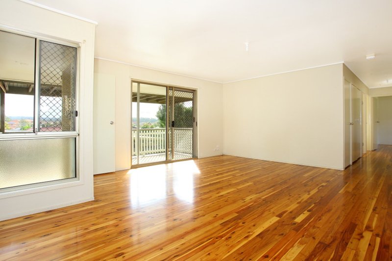 Photo - 17 Verdelho Way, Molendinar QLD 4214 - Image 10