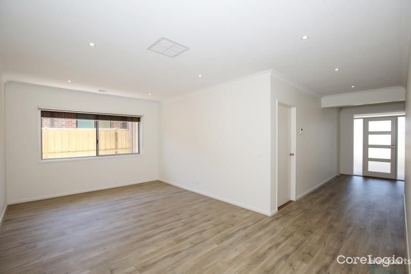 Photo - 17 Vestige Street, Donnybrook VIC 3064 - Image 3