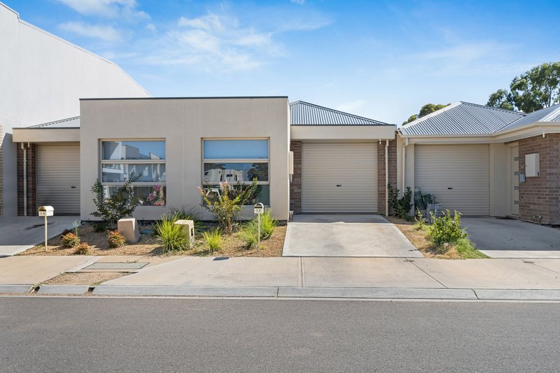 17 Victoria Way, Mansfield Park SA 5012