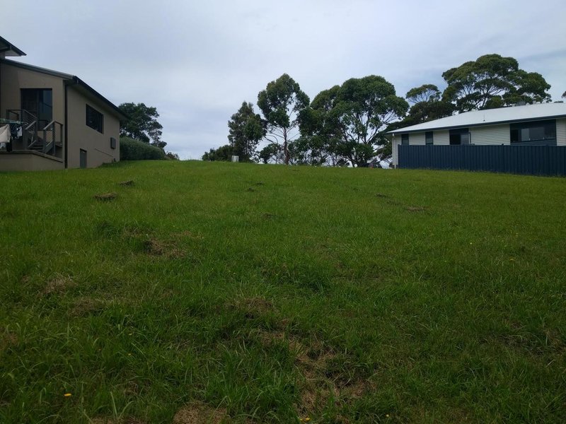 Photo - 17 Viewpoint Court, Tuross Head NSW 2537 - Image 3