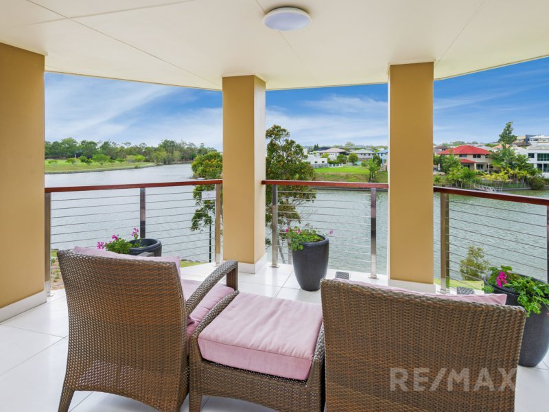 1/7 Waimea Drive, Varsity Lakes QLD 4227