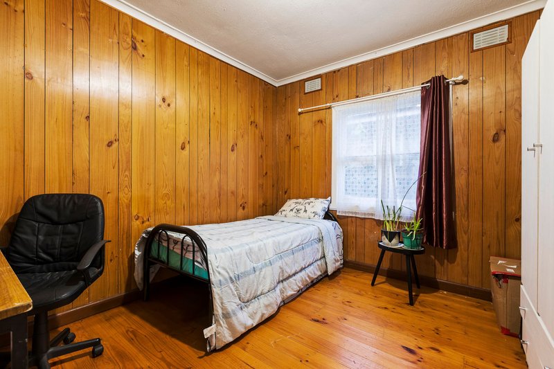 Photo - 17 Wales Street, Springvale VIC 3171 - Image 8