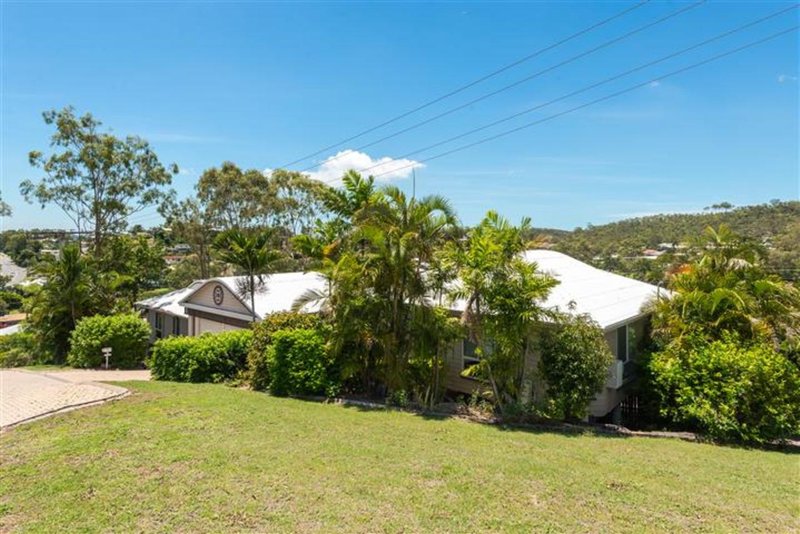 17 Walters Avenue, West Gladstone QLD 4680