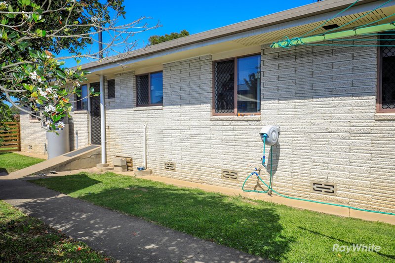 Photo - 17 Walters Street, Bundaberg North QLD 4670 - Image 14