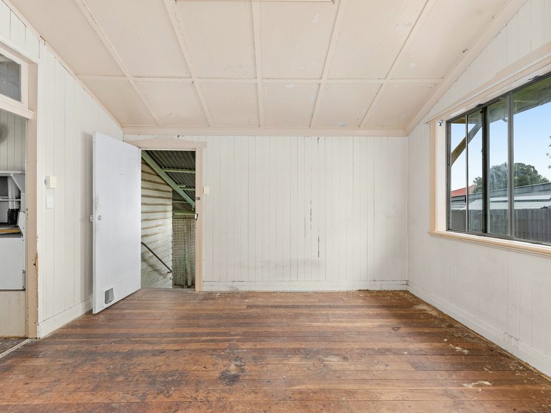 Photo - 17 Wantley Street, Warwick QLD 4370 - Image 7