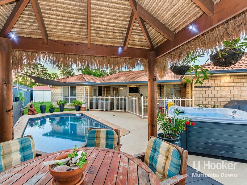 Photo - 17 Waranga Court, Murrumba Downs QLD 4503 - Image 4