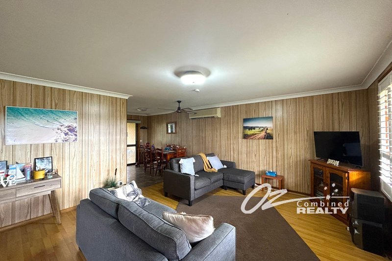 Photo - 17 Waratah Crescent, Sanctuary Point NSW 2540 - Image 2