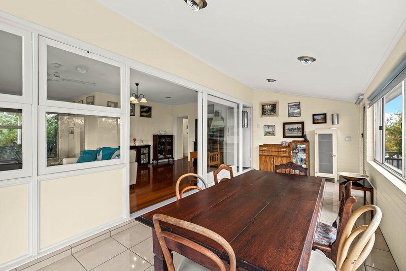 Photo - 17 Warma Street, Stafford Heights QLD 4053 - Image 10